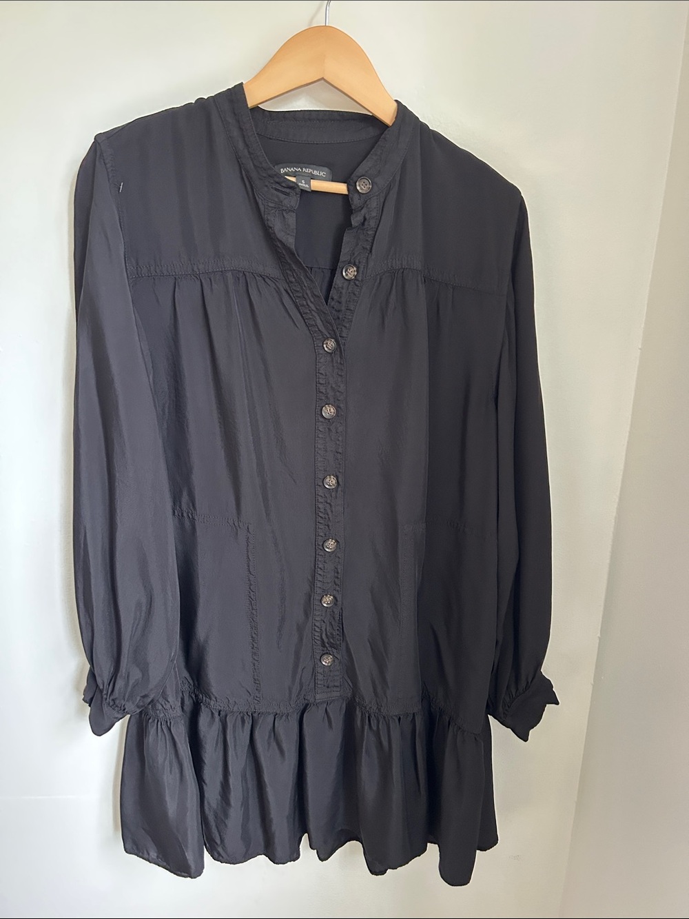 Banana Republic Charcoal Silky Band-Collar Ruffle-Hem Tunic Dress, Size S